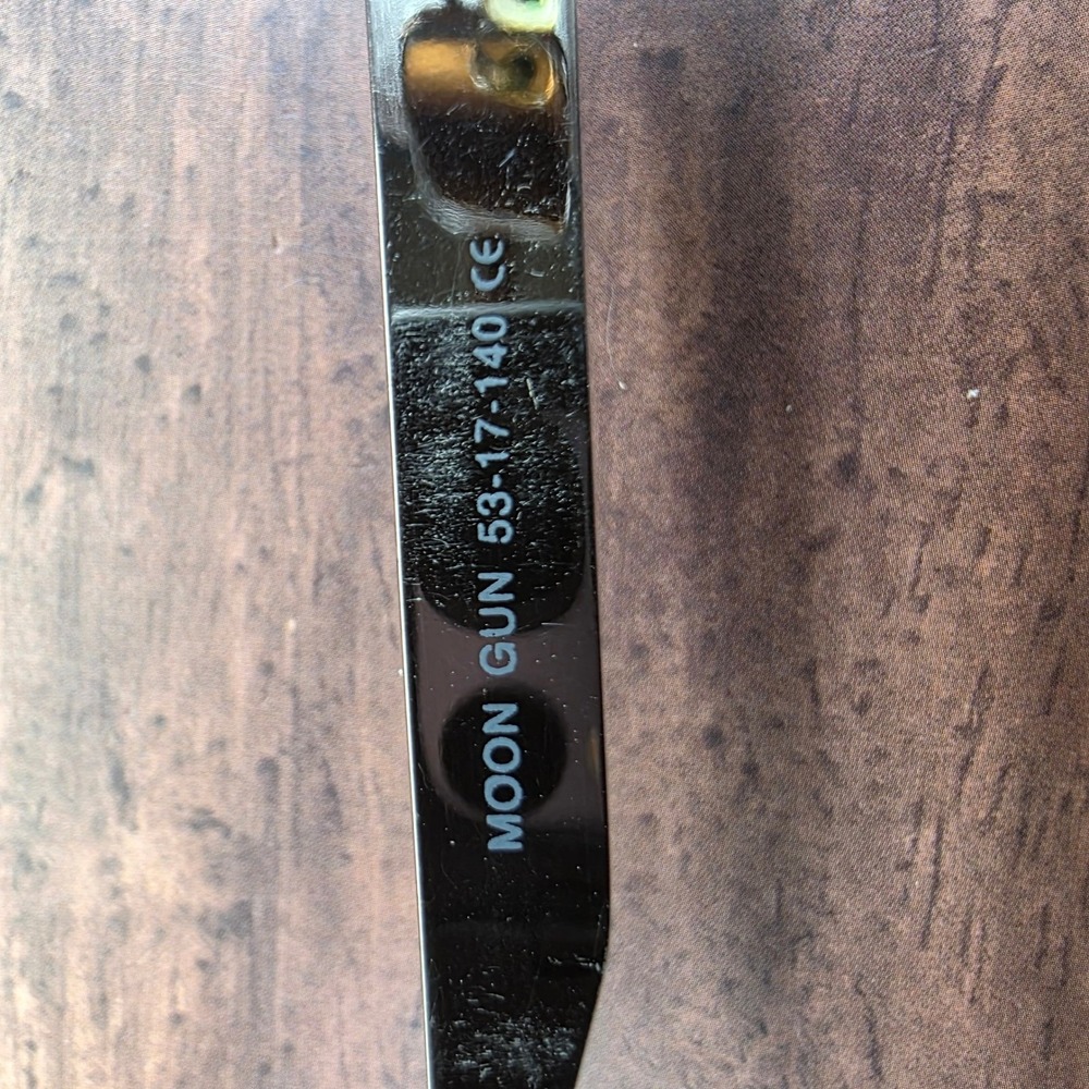 Kirkland Signature Moon Gun Sunglasses Gunmetal Rectangular Amber Lens 53-17-140 - Picture 4 of 9